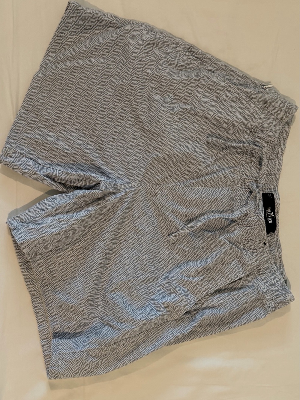 Light Gray & white Men's herringbone Drawstring Shorts